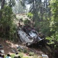 Autobus pao u provaliju u Šri Lanki! Poginula 21 osoba, 14 povređeno, vozač u bolnici (foto, video)