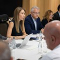 Đedović Handanović sa predstavnicima NIS i UNKS: Snabdevanje naftnim derivatima izazovno zbog niskog vodostaja Dunava