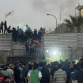 Demonstranti u Bagdadu upali u švedsku amabasadu zbog najavljenog paljenja Kurana
