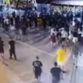 Pojavio se novi snimak tuče navijača Dinama i AEK-a (VIDEO)