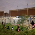 Novi test za Bidena, rekordan broj migranata ide prema američkoj granici