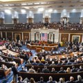 Senatori predlažu da pomoć Izraelu i Ukrajini ne ide u istom paketu