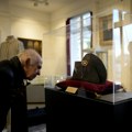 Napoleonov šešir prodat na aukciji u Parizu za 1,9 miliona evra
