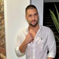 Hitno hospitalizovan naš pevač! Slavio praznik rada, a onda mu se desio pakao: "Primetio sam crvenilo..."