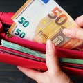 Kasirka iz Podgorice šokirala region Pronašla novčanik sa 20.000 evra, njen potez ostavio vlasnika bez reči!