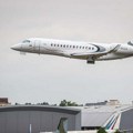 Pokušaj upada u pilotsku kabinu aviona na letu Lion-Porto