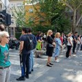 Novosađani će i ovog petka zastati i u tišini odati poštu poginulima na Železničkoj stanici