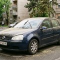 Žuti prah vam je opet prekrio kola i prozore? Razbijen najveći prolećni mit u Srbiji, evo šta vam zapravo prlja automobile