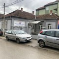 Gradski službenici u Prokuplju prvi u redu za Vučićev Pokret za narod i državu ili „za fotelje i pozicije“