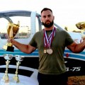 Nikola ponovo državni prvak: Naumović odbranio titulu u preciznom letenju (foto)