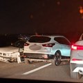 Kilometarska kolona zbog udesa kod Bubanj Potoka: Jedno vozilo uništeno