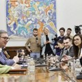 Vučić zamolio studente 2.0 da ne budu u Pionirskom parku u subotu već da odu kući