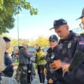 Prekršajna prijava i bez legitimisanja: Nakon blokade, koverte stižu na adrese u Sremskoj Mitrovici