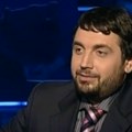 Neprepoznatljiv! Voditelj kviza "Milioner" nestao sa TV-a, a sada izgleda ovako (foto)