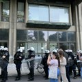 Dekan Alanović: Pozvao sam policiju zbog provale, a ne zbog studenata (VIDEO)