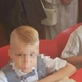 Miljenik devojčica u najavi: Pogledajte kako su malog Željka skockali za prvi dan škole, ima i leptir mašnu