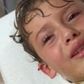 Дечак доживео стравично искуство на плажи Изненада осетио да му се нешто помера у уху и питао : ''Мама, да ли ћу оглувети?''…