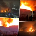 Turistička atrakcija Moskve u plamenu! Izbio stravičan požar u veoma popolarnom kompleksu koji imitira Kremlj! Da li je u…