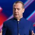 Medvedev: Rusija bi u slučaju uništenja Zaporožja napala nuklearke NATO-a