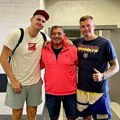 (FOTO) Nikola Jokić završio letnji raspust u Srbiji: Najbolji košarkaš sveta otputovao u Ameriku, uskoro kreće sezona u…