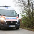 Teška saobraćajka u Železniku: Oborena žena (46), prevezena u Urgentni centar