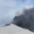 Maturanti zapalili školu tokom proslave Gust dim kulja iz OŠ u Donjoj Gorici, đaci evakuisani (video)