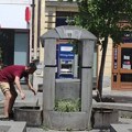 Narodni pokret Srbije Kragujevac: Voda žuta a direktor Vodovoda bahat