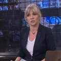 Voditeljka Dnevnika igra oko šipke: Procurio vrući snimak, "sevaju" obline na sve strane, ne znaš gde pre da gledaš!