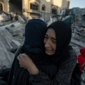 Ubijena 82 Palestinca u Gazi: Njih 38 čekalo humanitarnu pomoć