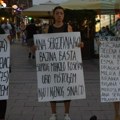 Centar za devojke za vikend održao uličnu akciju o femicidu