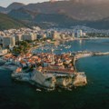 Uhapšen državljanin Srbije jer je krao torbe na plažama Budve