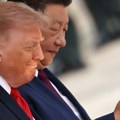 CNN analizira: Trampu potrebna Kina za njegov novi ekonomski rat protiv Irana, srećno u pridobijanju Si Đinpinga