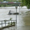 Ovde poplava, tamo ni kap: U delu Srbije palo preko 100 litara kiše, drugi deo suv evo odgovora