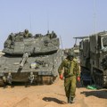 Izraelski tenk gađao sopstvene snage: Padobranci upali u zgradu, a onda je tenk IDF ispalio dve granate na njih: Petoro…