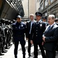 "Borićemo se zajedno protiv kriminala" Ministar Dačić obišao pripadnike Policijske uprave za grad Beograd (foto)