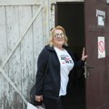 U ovakvom izdanju Snežana Đurišić do sada nije viđena! Folk legenda pojavila se na snimanju u neobičnom stajlingu, a svi…