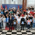Basta uručio ugovore mladim sportistima i trenerima
