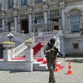 Nova hapšenja u Istanbulu: Pokušali da učestvuju u Paradi ponosa, policija odmah reagovala: Sukobi u najvećem turskom gradu