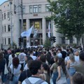 Protest zbog napada na Pravnom fakultetu u Beogradu: "Dosta je bilo krvi"