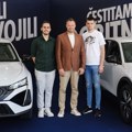 LAV nagradio verne potrošače: Dva Peugeot-a 408 uručena su srećnim dobitnicima