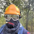 Filip sa svojom jedinicom na prvoj liniji odbrane građana od vatrene stihije u okolini Čačka