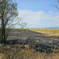 Požar kod Grdeličkog puta nadomak Leskovca: Vatra guta rastinje i otpad, na terenu vatrogasci i civilna zaštita
