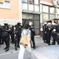 Blokirana zgrada suda u Novom Sadu — policija uvela deo zaposlenih, oglasilo se Ministarstvo pravde