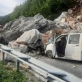 Odron na Obzovici, obustavljen saobraćaj na putu Budva-Cetinje