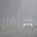 Putevi Srbije upozorili vozače na poledicu i maglu, savetuje se oprezna vožnja
