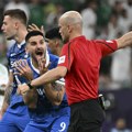 Povredio se Aleksandar Mitrović: Loše vesti za kapitena Srbije, evo koliko će biti van terena