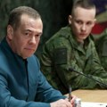 Medvedev: Ursulu fon der Lajen ne zanima Evropa, već banderovska klika i sankcije
