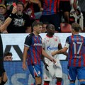 Haos u Plzenju: Bukari dobio crveni, Zvezda skrivila još jedan penal - Viktorija dala 2 gola za 5 minuta