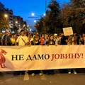 VIDEO Šetnja đaka Jovine gimnazije: 56 pisama za 56 profesora