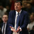 Doskorašnji košarkaš Panatinaikosa potvrdio da se klub nalazi u haosu: Ako Ataman reši probleme, skidam kapu